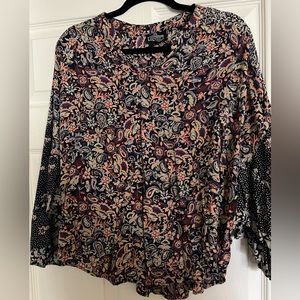 Women’s blouse